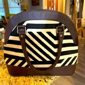 Noonday Black Striped Brown Trim